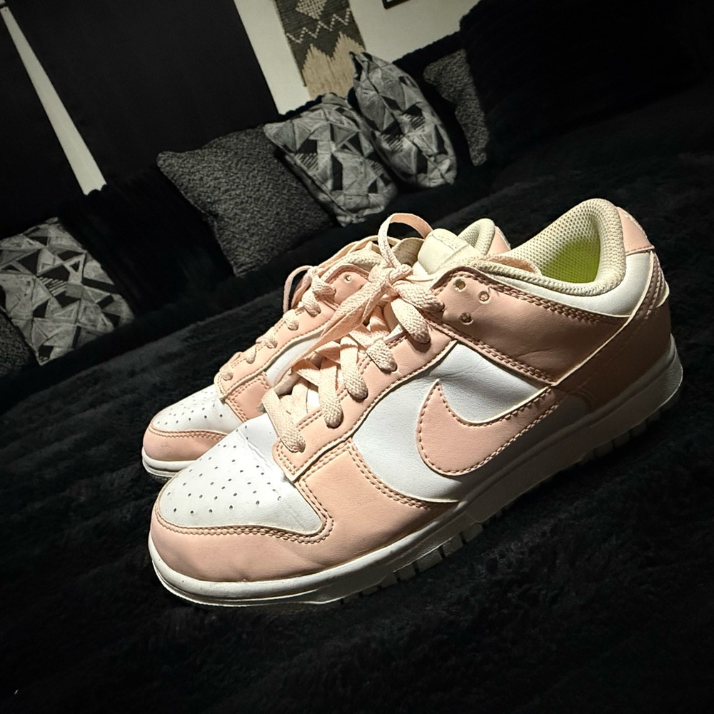 Pink Nike dunks